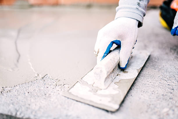 Best Best Concrete Contractor  in Avon Park, FL